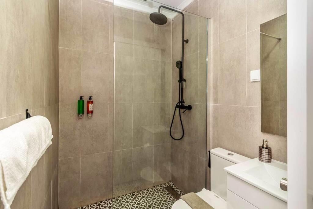 Apartment Ola - Lapa Iii Lisbon
