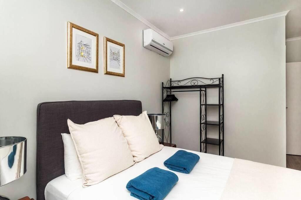 Ola - Lapa Iii Apartment Lisbon